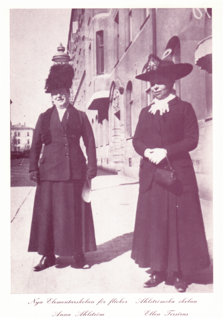 Anna Ahlströms och Ellen Terserus. Två bildade kvinnor & en skola